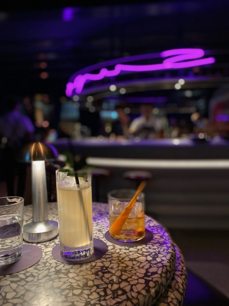 De leukste cocktailbars in de pijp - Amsterdam Shots